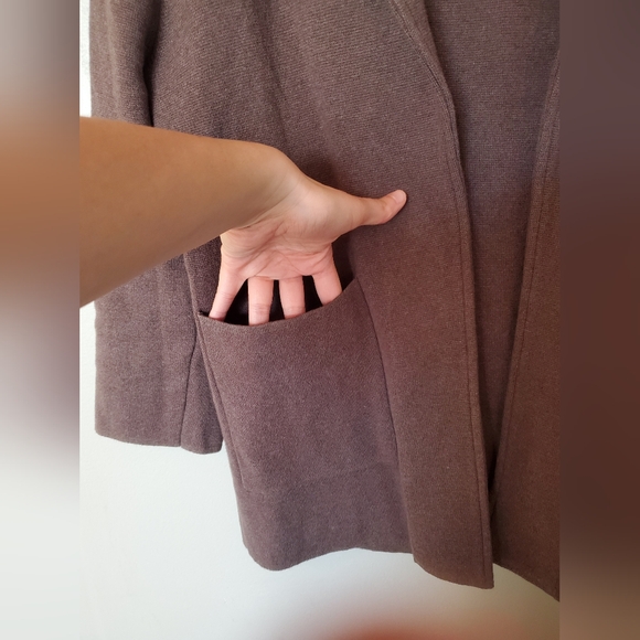 Quince Brown Organic Cotton Blazer - Picture 6 of 13